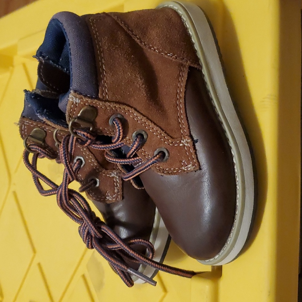 Kids shoes